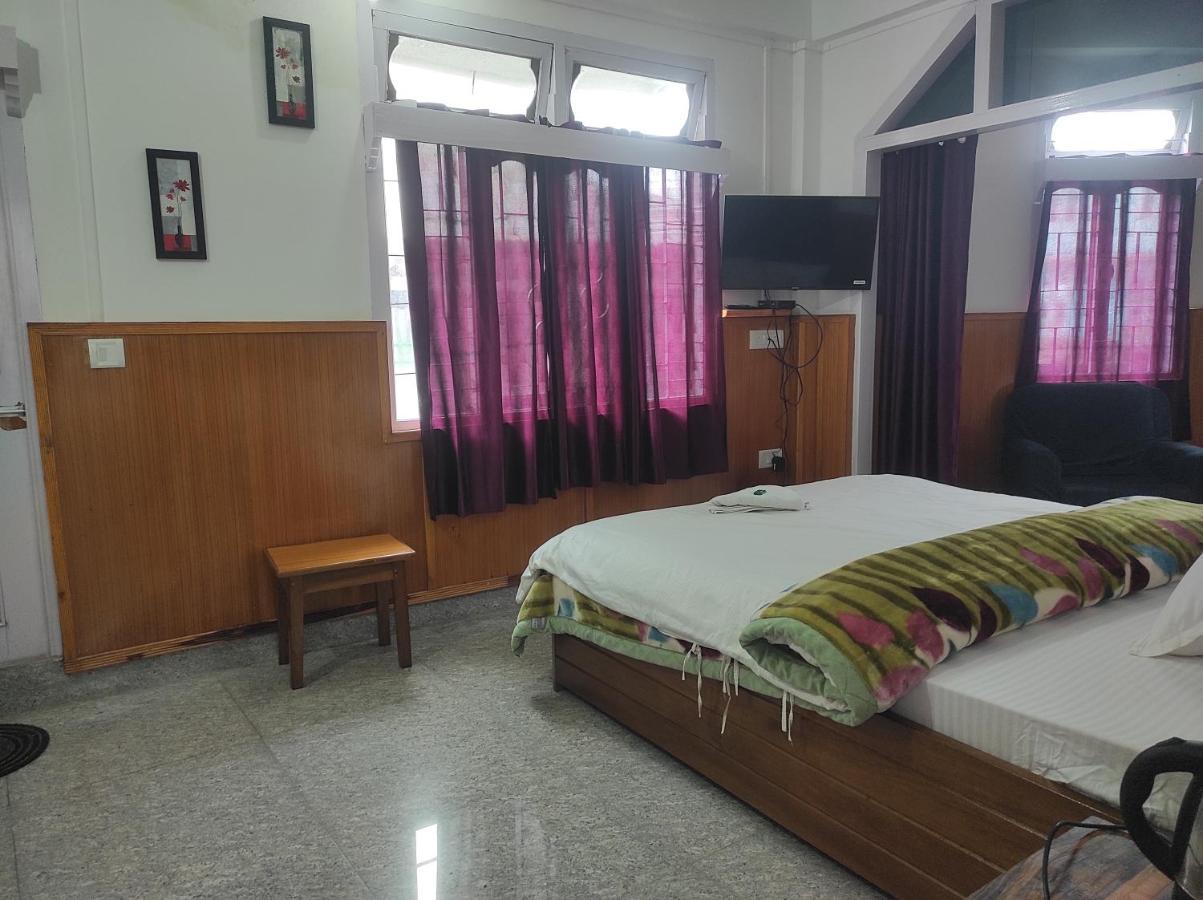 Hotel Tawang Regency 외부 사진
