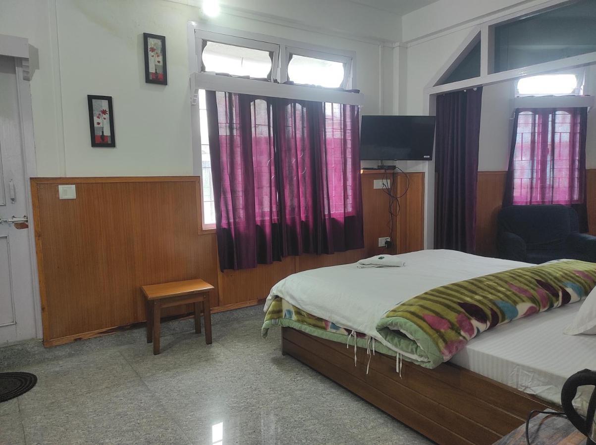 Hotel Tawang Regency 외부 사진