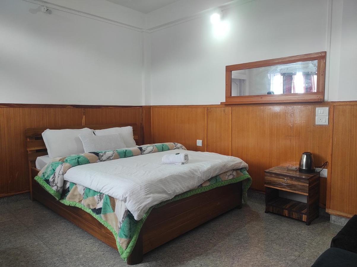 Hotel Tawang Regency 외부 사진
