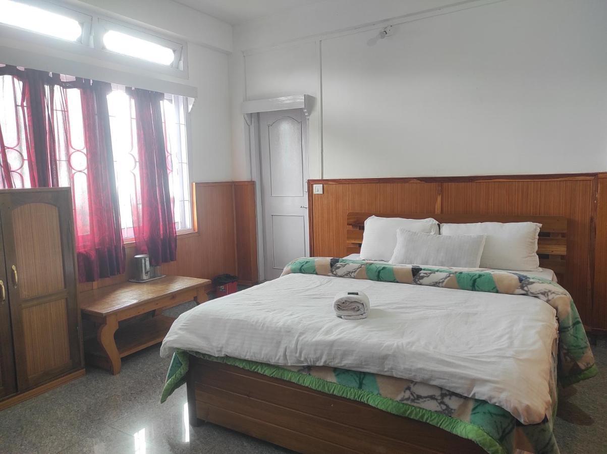 Hotel Tawang Regency 외부 사진