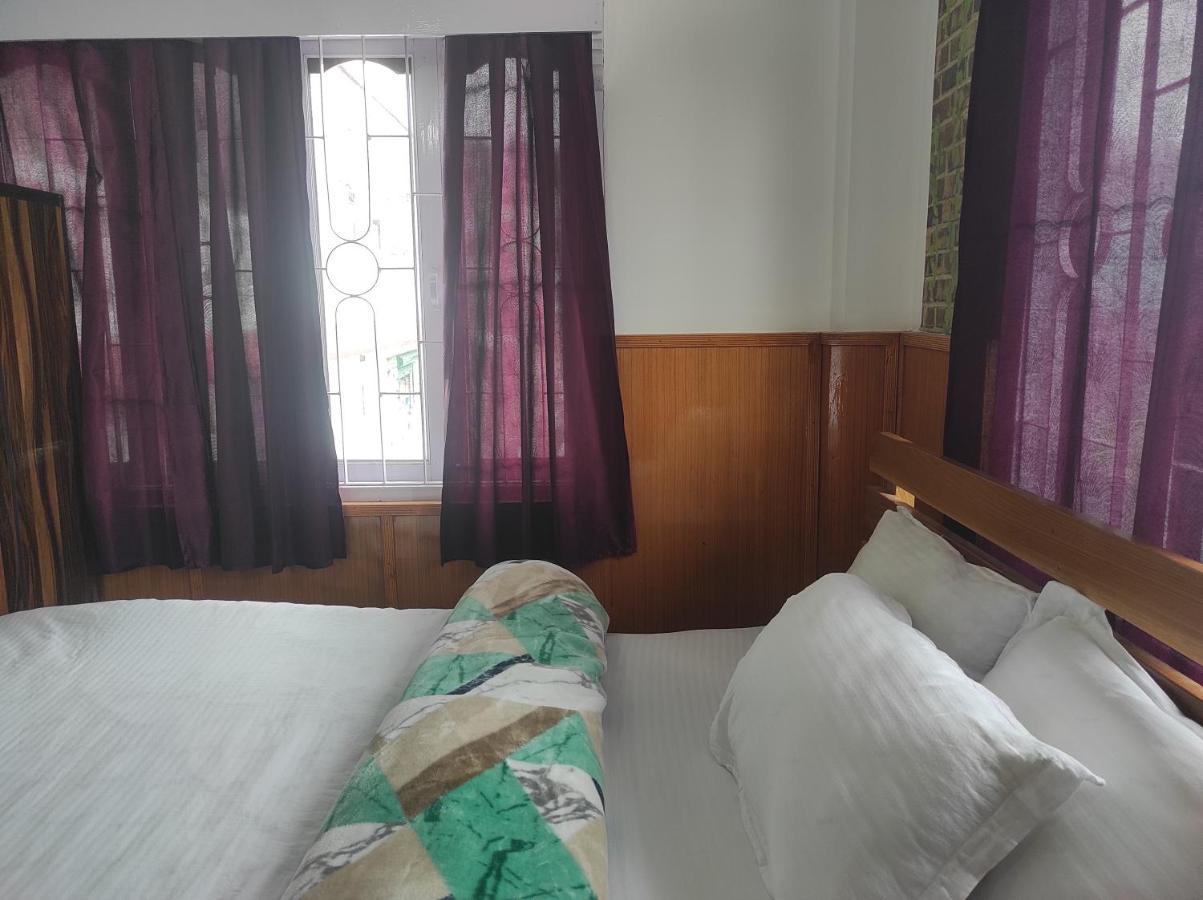 Hotel Tawang Regency 외부 사진
