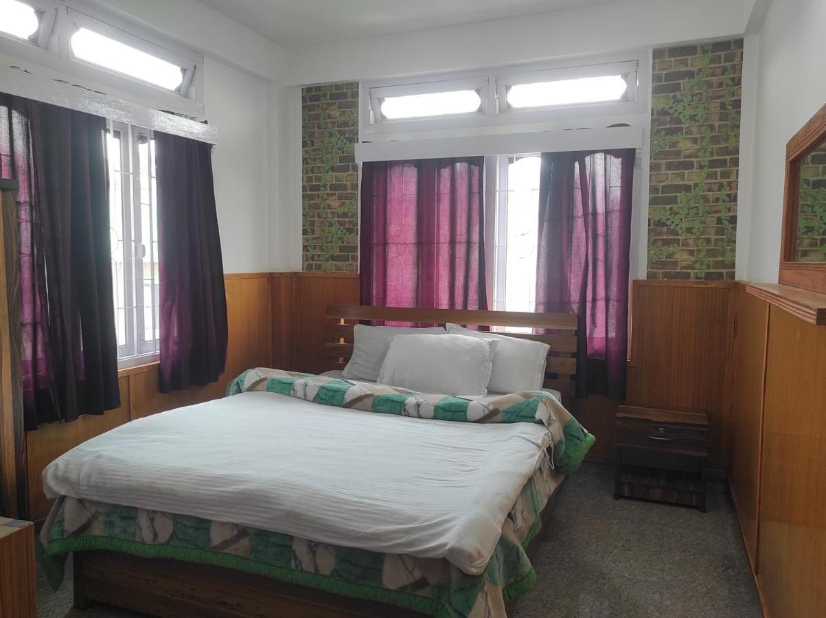Hotel Tawang Regency 외부 사진
