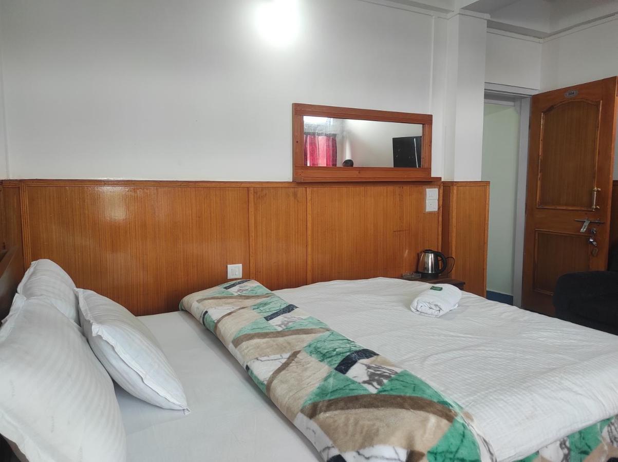 Hotel Tawang Regency 외부 사진