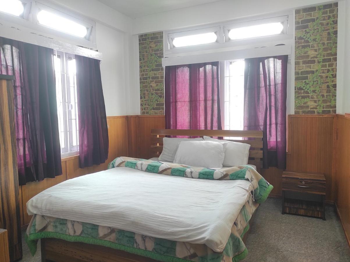 Hotel Tawang Regency 외부 사진