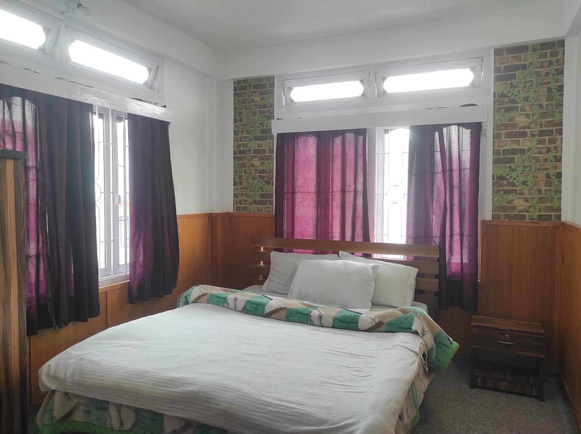 Hotel Tawang Regency 외부 사진